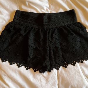 Cute black shorts
